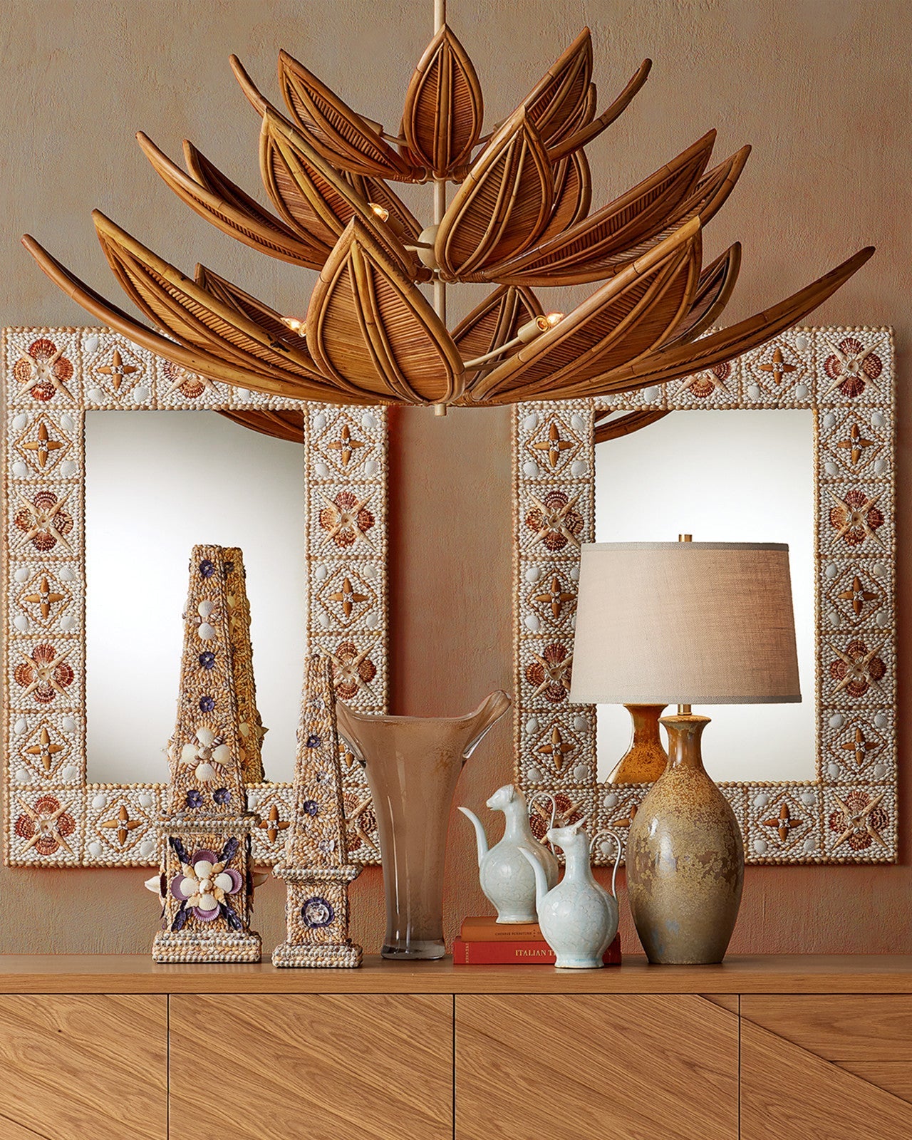 Coquillage Tall Obelisk Decorative Sculpture