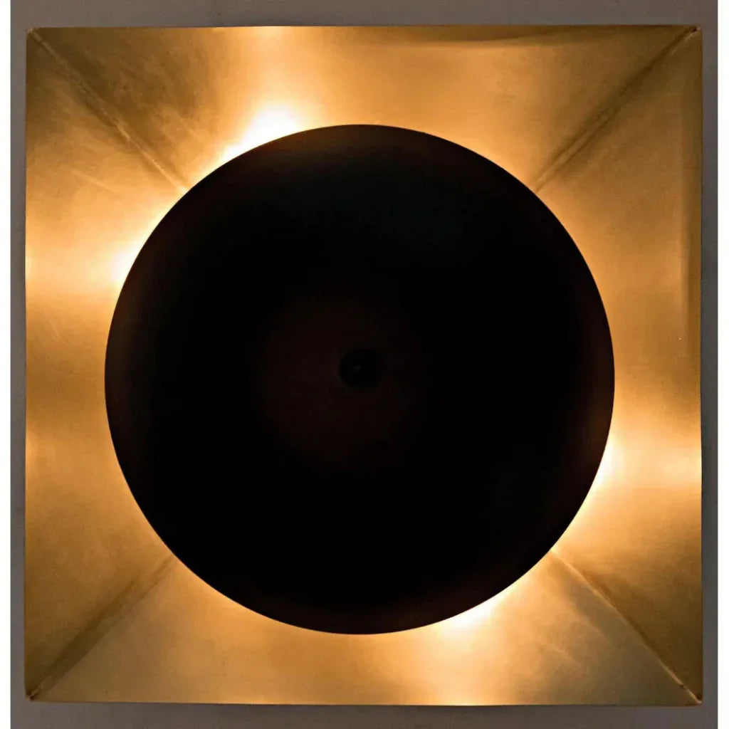 Agila Metal Sconce With Brass Finish - LOOMLAN - Noir - Wall Sconces