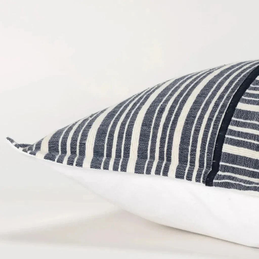 Aloe Abstract Decorative Pillow For Couch - LOOMLAN - LOOMLAN - Throw Pillows
