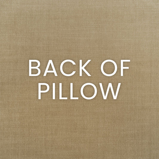 Magnum Floral Design Throw Pillow