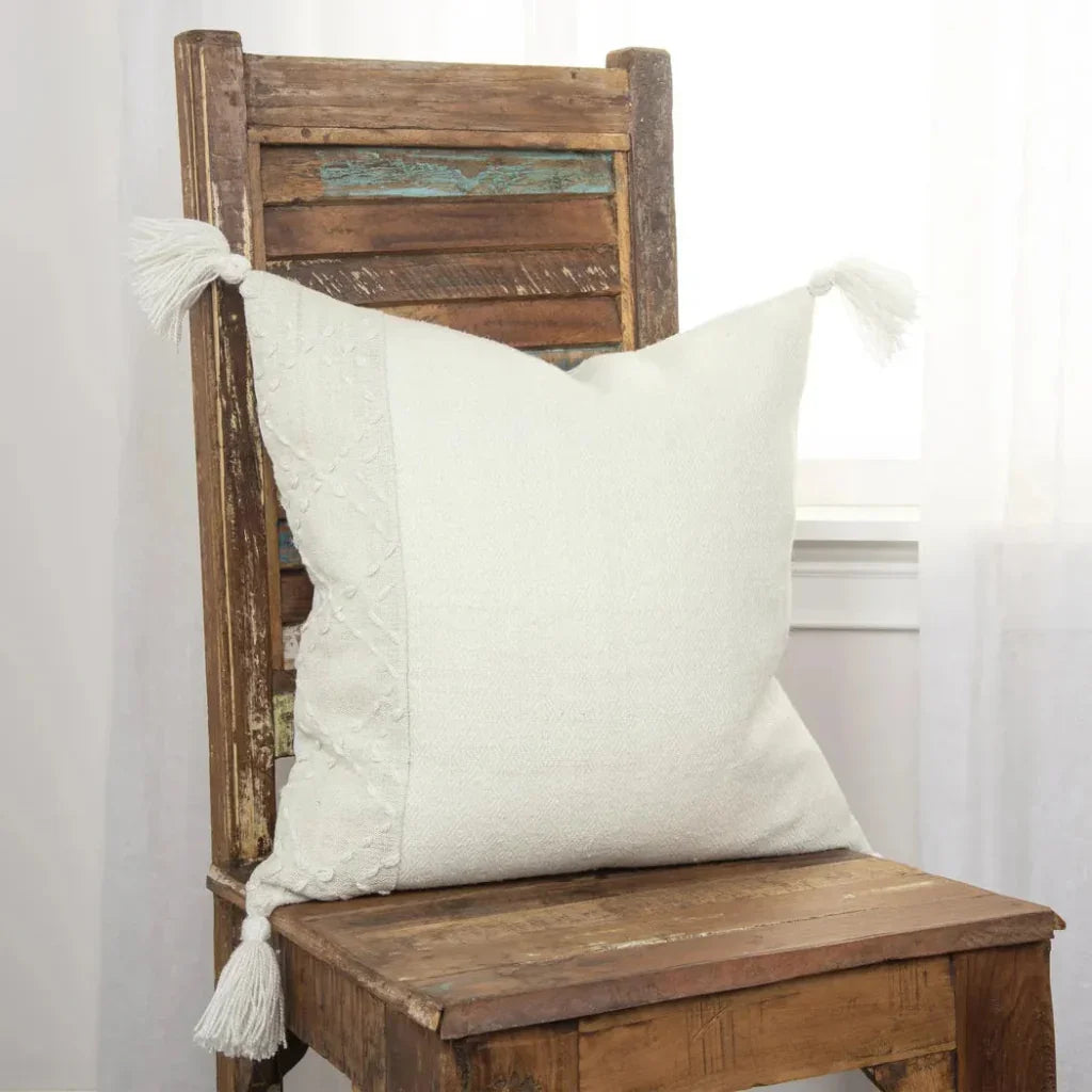 Lois Outdoor Throw Pillow With Tassels-Outdoor Pillows-LOOMLAN-LOOMLAN