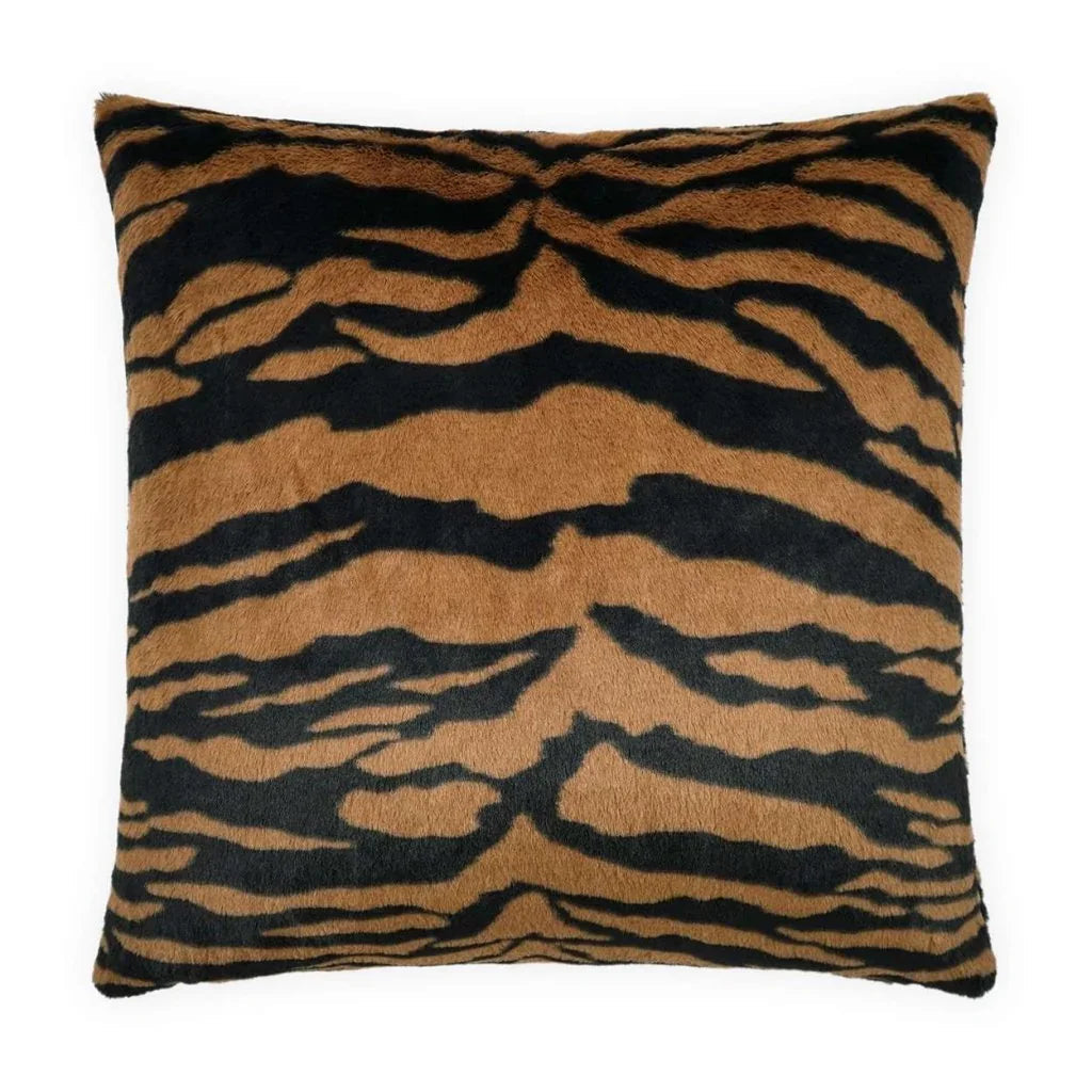Getti Handmade Throw Pillow - LOOMLAN - D.V. Kap - Throw Pillows
