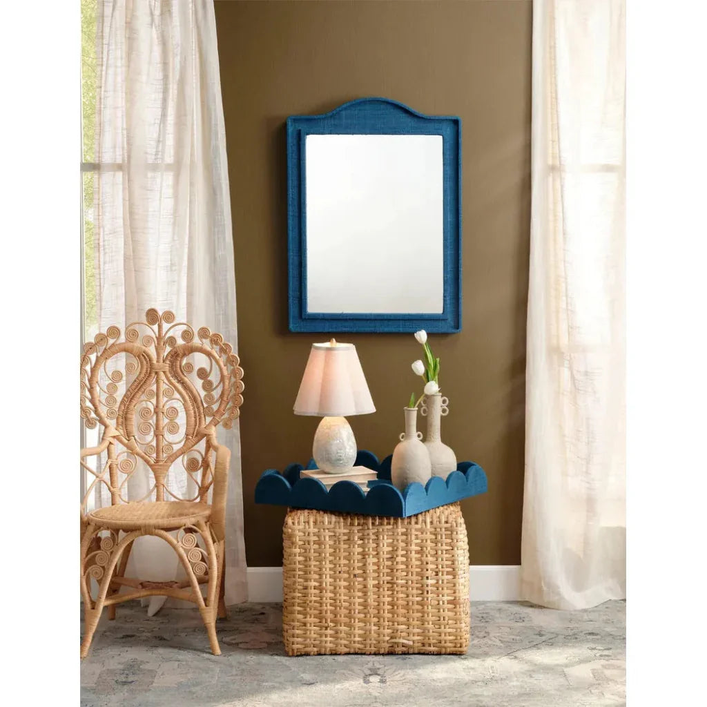 Wonderland Scalloped Raffia Tray