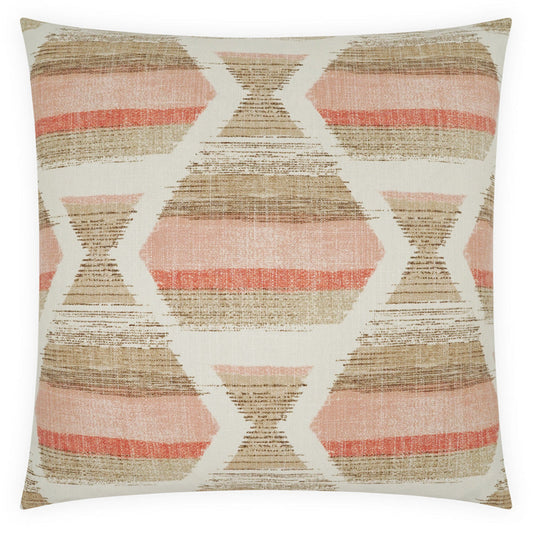Praia Pink Throw Pillow