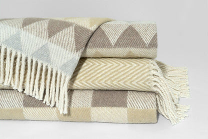 Nuria Brown & Cream Cotton-Blend Throw Blanket 50"x60 -- Brown, Cream
