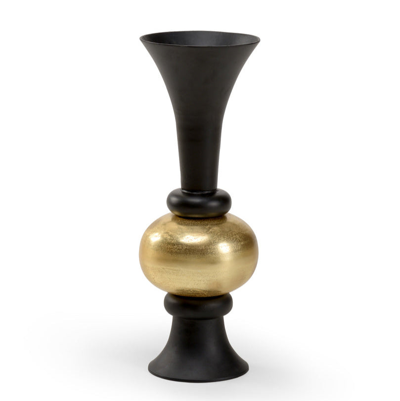 Beu 7 Trumpet Aluminum Vase