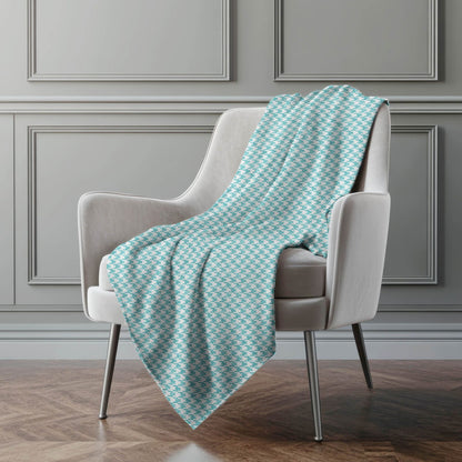 Houndstooth 50" x 70" Throw Blanket -- view 6
