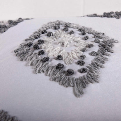 Medallion Ivory Outdoor Throw Pillows-Outdoor Pillows-LOOMLAN-LOOMLAN